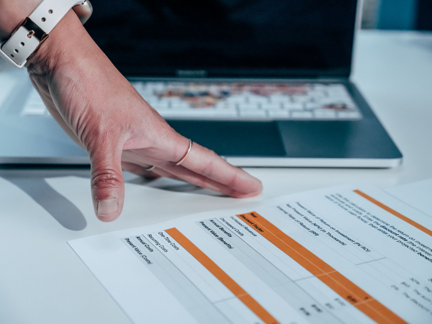 Team mapping a manufacturing workflow before an ERP implementation